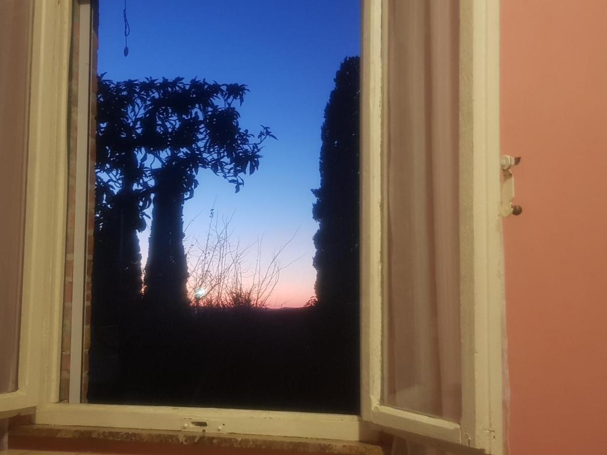Готель Dimora In Francigena Сан-Куїрико-д'Орча Екстер'єр фото