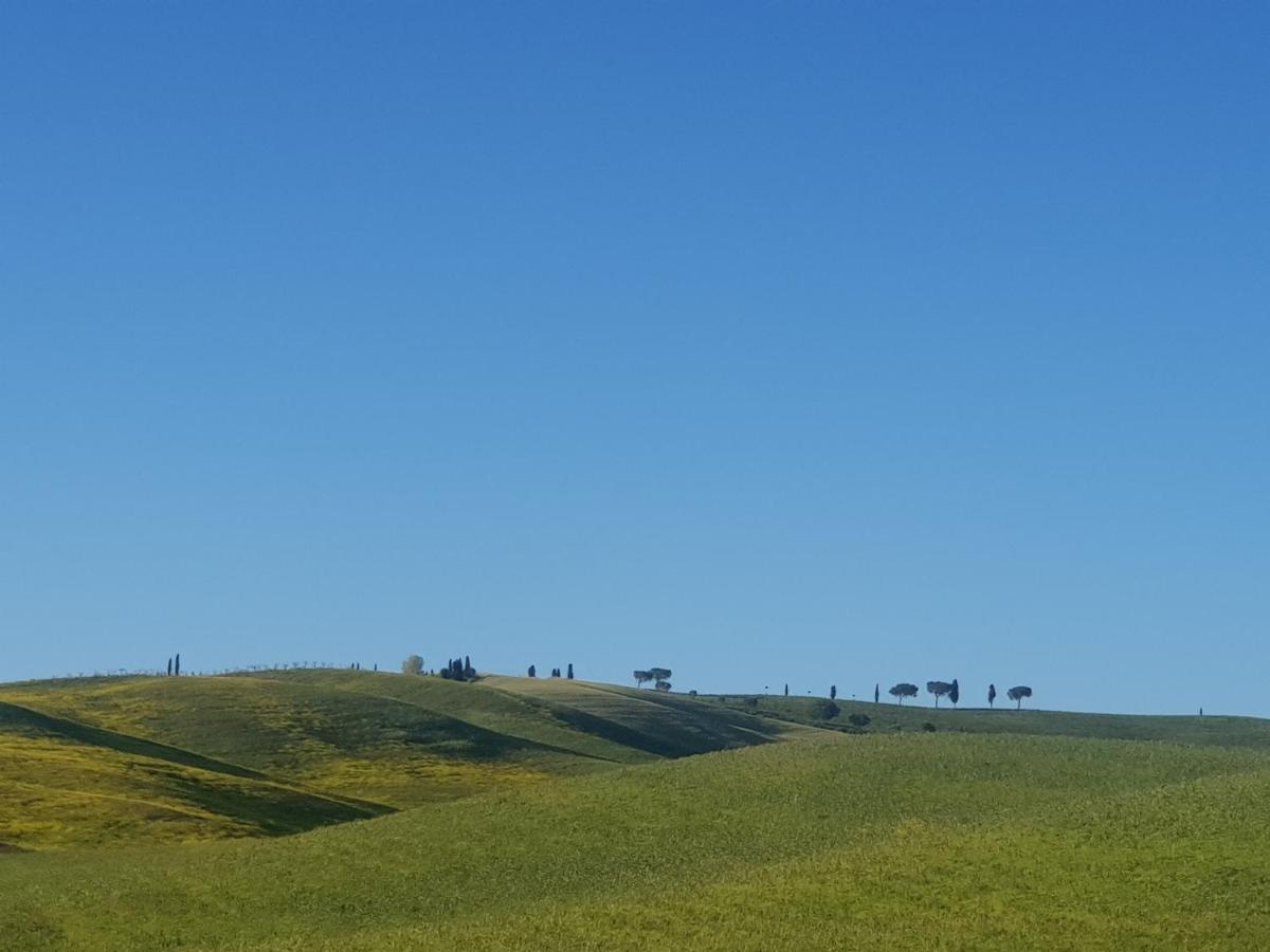 Готель Dimora In Francigena Сан-Куїрико-д'Орча Екстер'єр фото