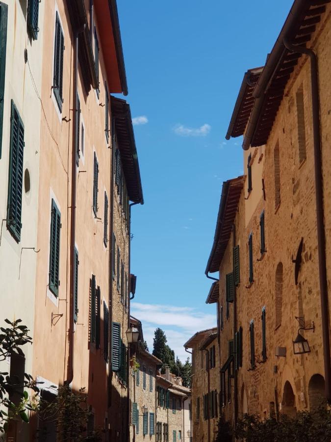 Готель Dimora In Francigena Сан-Куїрико-д'Орча Екстер'єр фото
