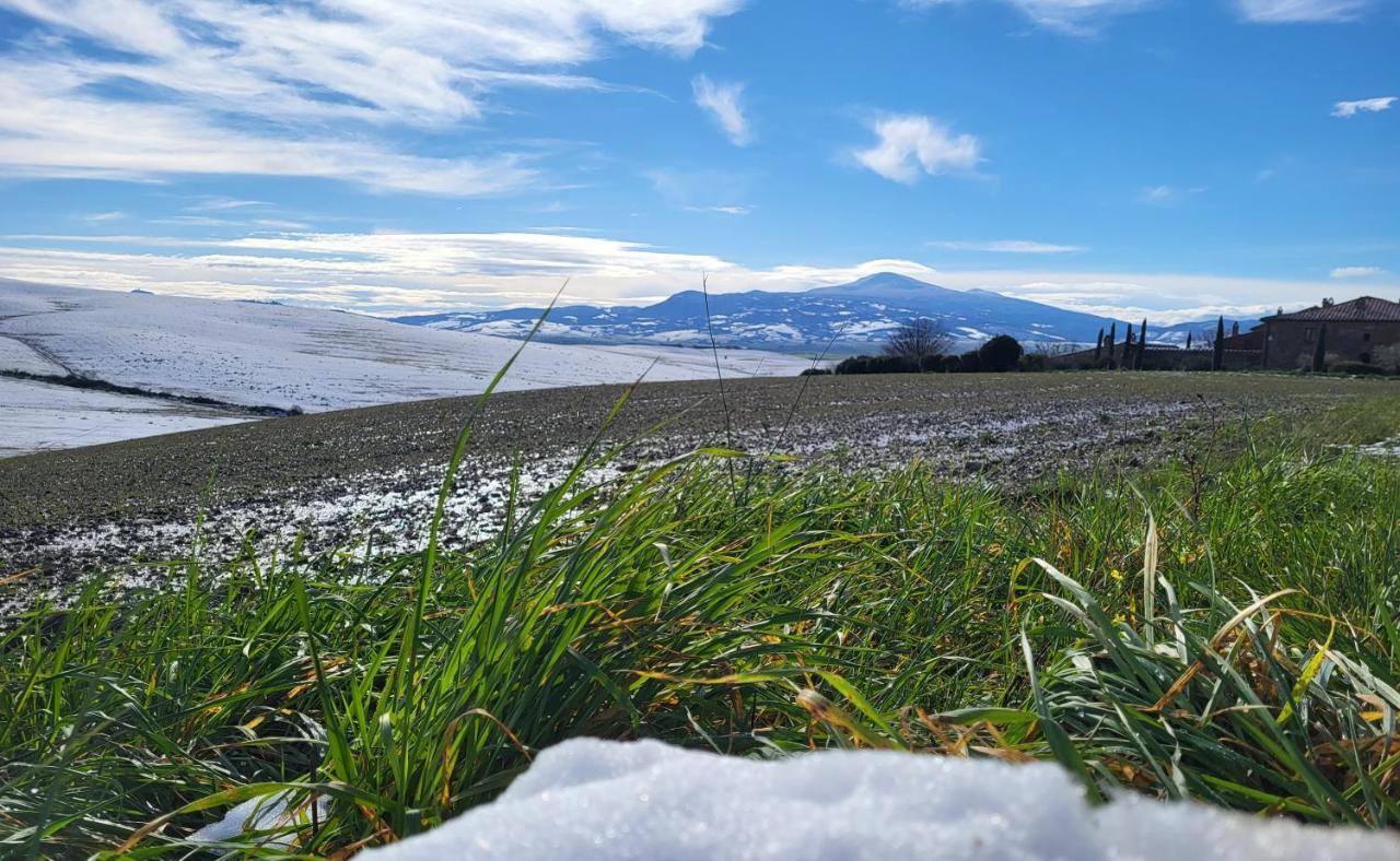 Готель Dimora In Francigena Сан-Куїрико-д'Орча Екстер'єр фото