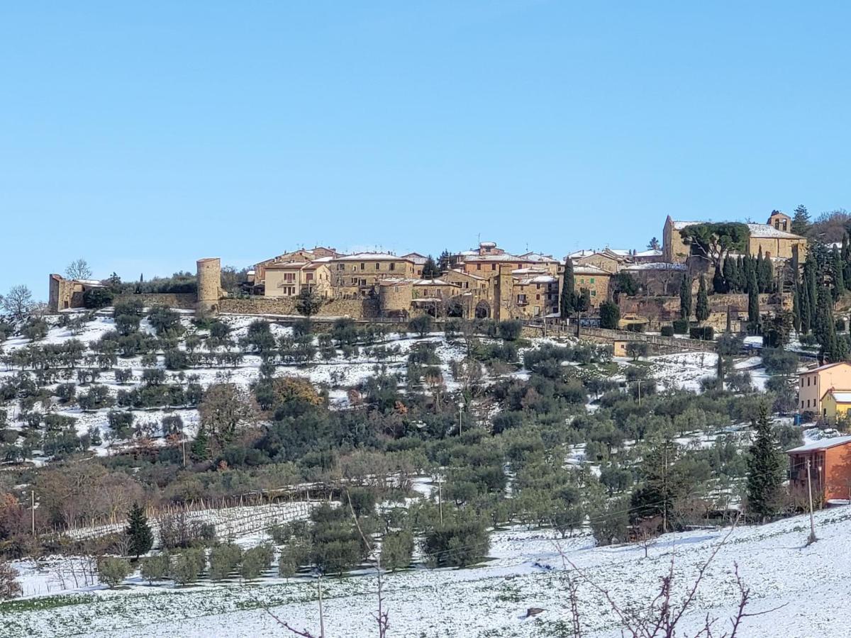 Готель Dimora In Francigena Сан-Куїрико-д'Орча Екстер'єр фото